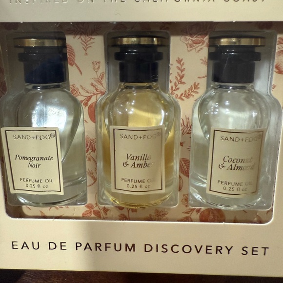 SAND + FOG Eau de Parfum Oil Discovery Set rollers - Picture 3 of 4